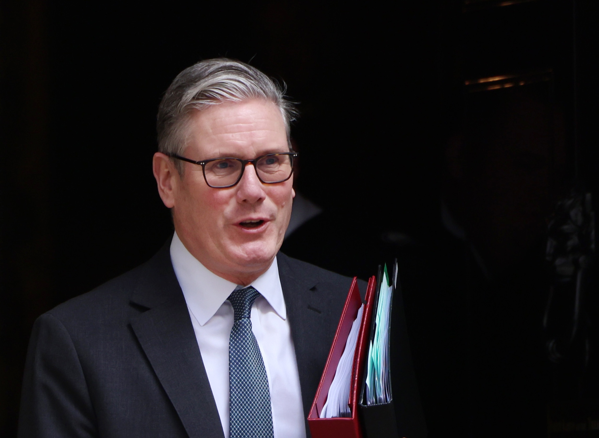 United Kingdom Moves to Ban Social Media for Under-16s Following Australia’s Lead