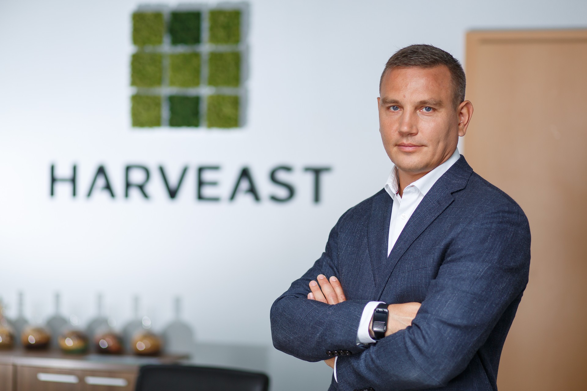 Pay Ukrainians $1,000 and Migrant Workers Become Unnecessary: Interview with CEO of Akhmetov’s Agricultural Holding